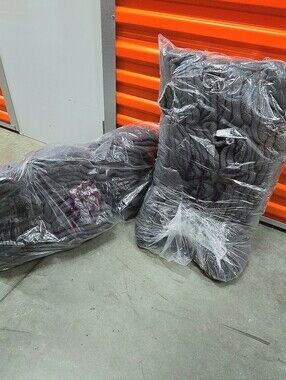 Resell Pack - Gray Beanies